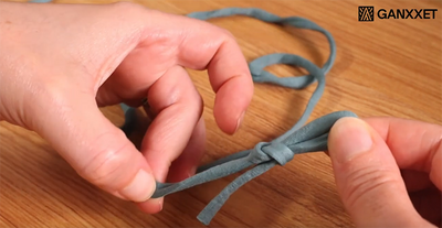 How To Make A Slip Knot In Crochet: Step-By-Step Tutorial