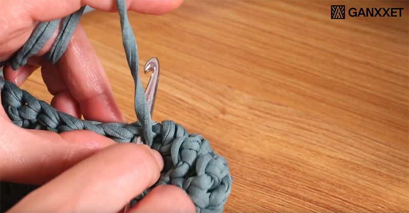  how to treble crochet