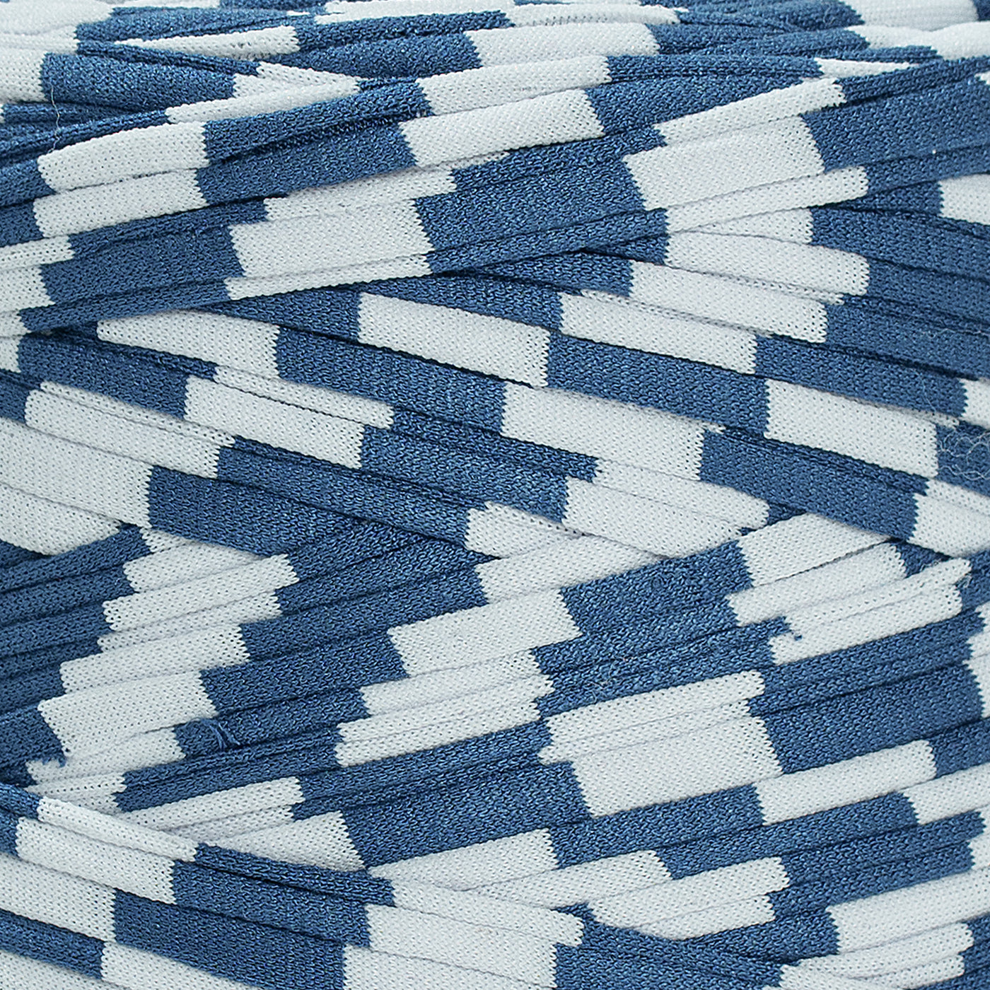 Printed Recycled T-Shirt Fabric Yarn - Geometric Blue