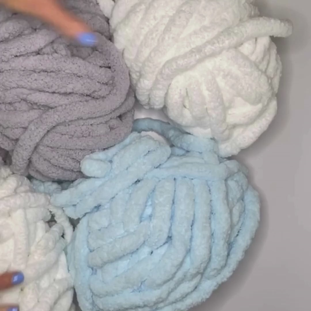 20mm Chunky Chenille Yarn - Ocean Blue Color